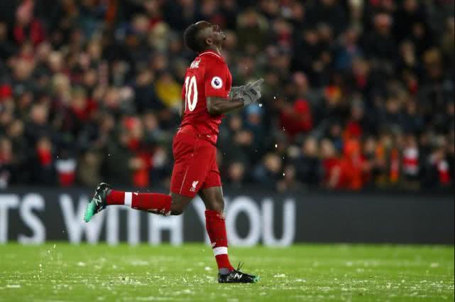 HTH Sports-关于英超倒计时，塞维利亚清晨主帅复盘，细节引发关注，态度坚定，训练强度明显提升的信息