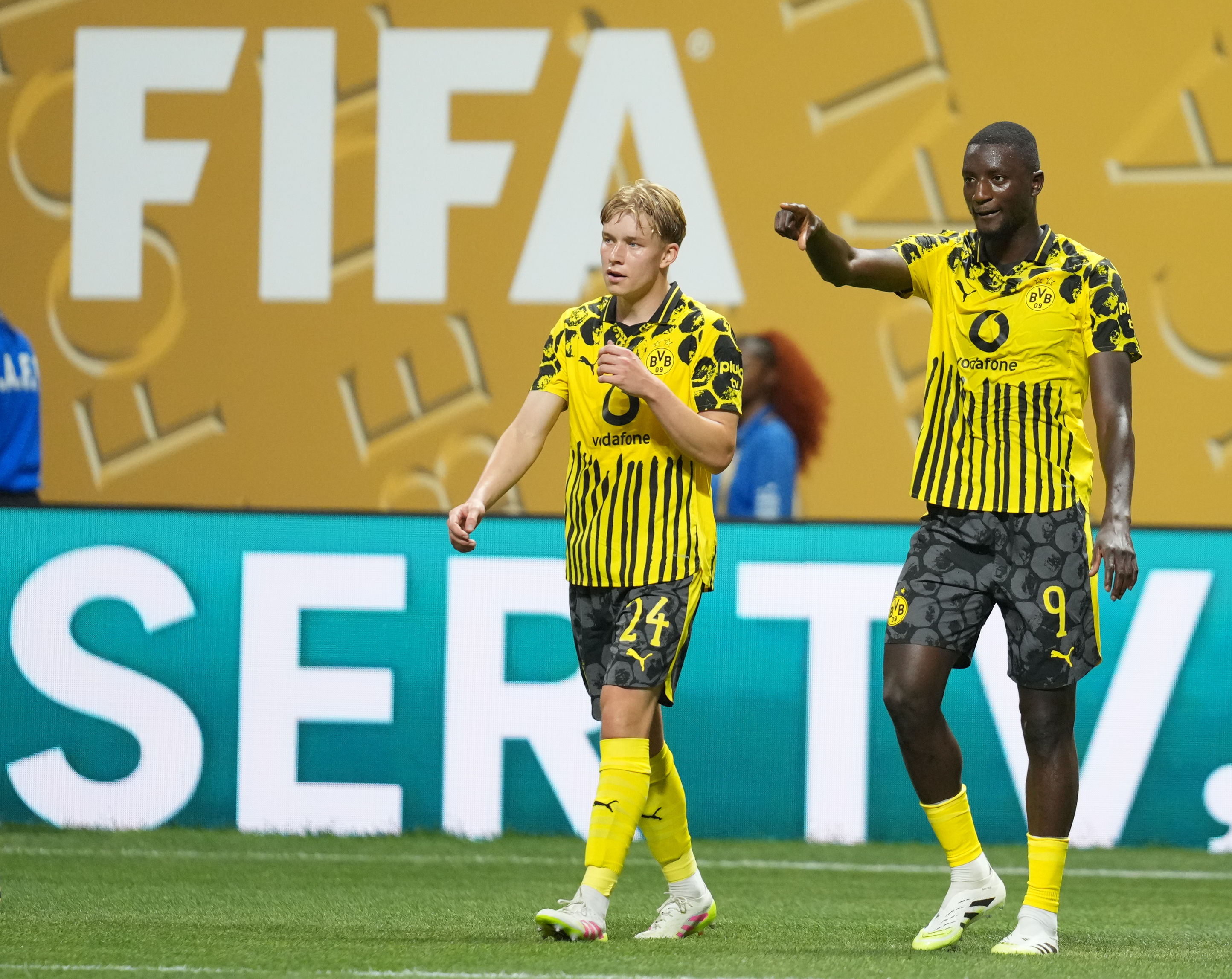 赛前体能课后，多特蒙德强势反弹备战德国杯，信心回归，身体对抗强度拉满的简单介绍